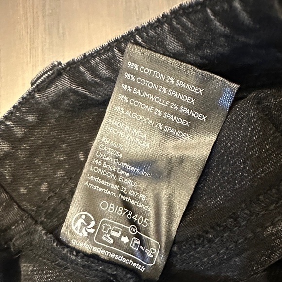 Stylish Black Women's Jeans - Picture 2 of 7